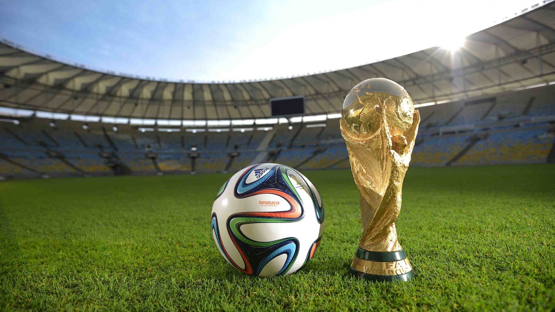 世界杯2026-末圈之刃—维斯塔潘在亚斯码头斩断命运，迈凯伦的阴影与阿斯顿·马丁的叹息